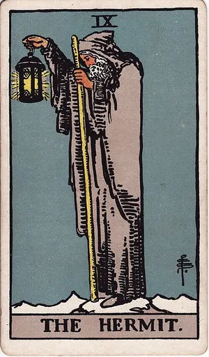 El Ermitaño, carta del tarot Rider–Waite, 1909